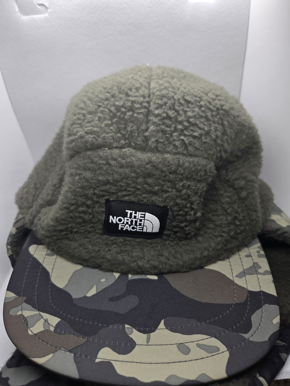Kids The North Face Olive Sherpa Camp Cap with Camo Brim, Size Large